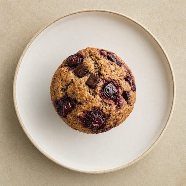 Muffiny z ciemną czekoladą i kwaskowatymi wiśniami