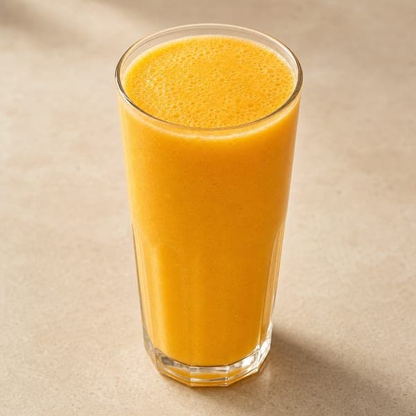 Koktajl mango-pomarańcza na mleku roślinnym