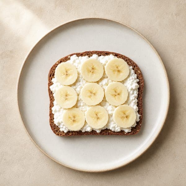 Kanapki z twarogiem i bananem