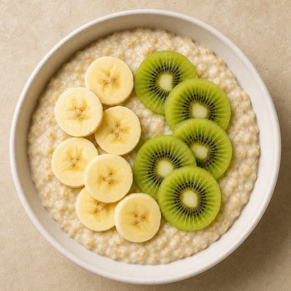 Owsianka z wanilią, bananem i kiwi